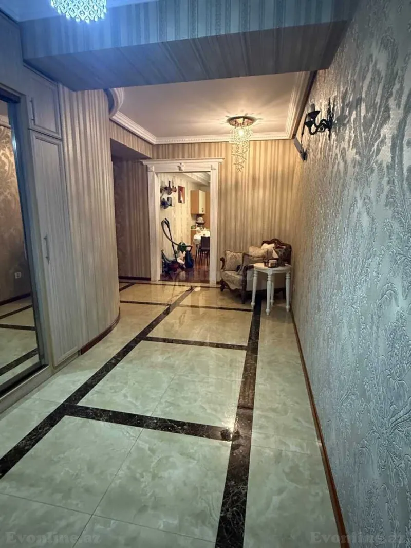 Satılır 3 otaqlı Mənzil Yeni tikili 140 m² Memar Əcəmi m. - şəkil 11