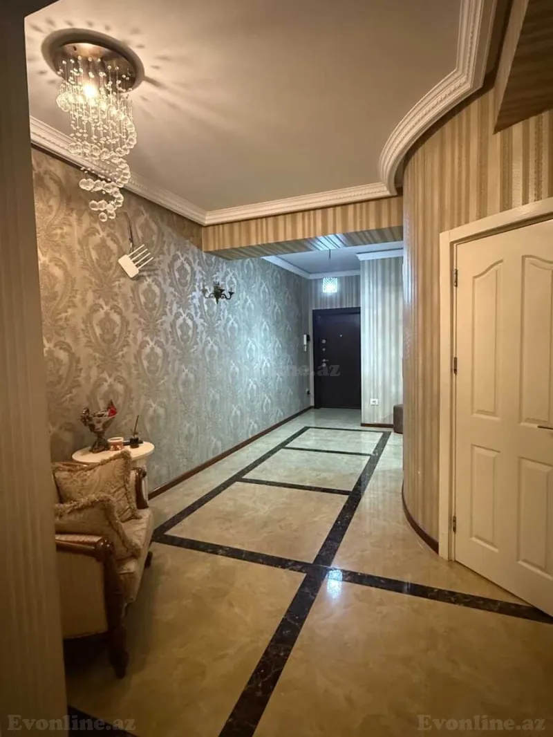 Satılır 3 otaqlı Mənzil Yeni tikili 140 m² Memar Əcəmi m. - şəkil 12