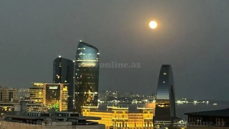 3 otaqlı Mənzil 150 m² Sahil m. Satılır