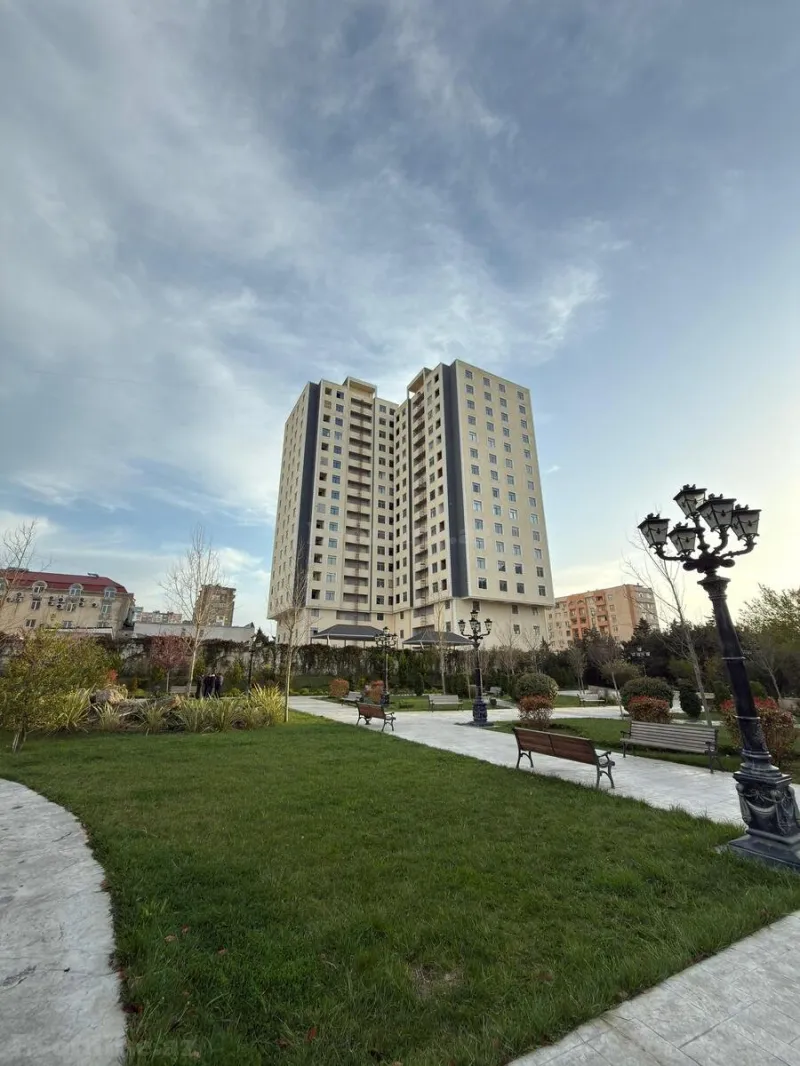 2 otaqlı Mənzil 93 m² Suraxanı r. Satılır