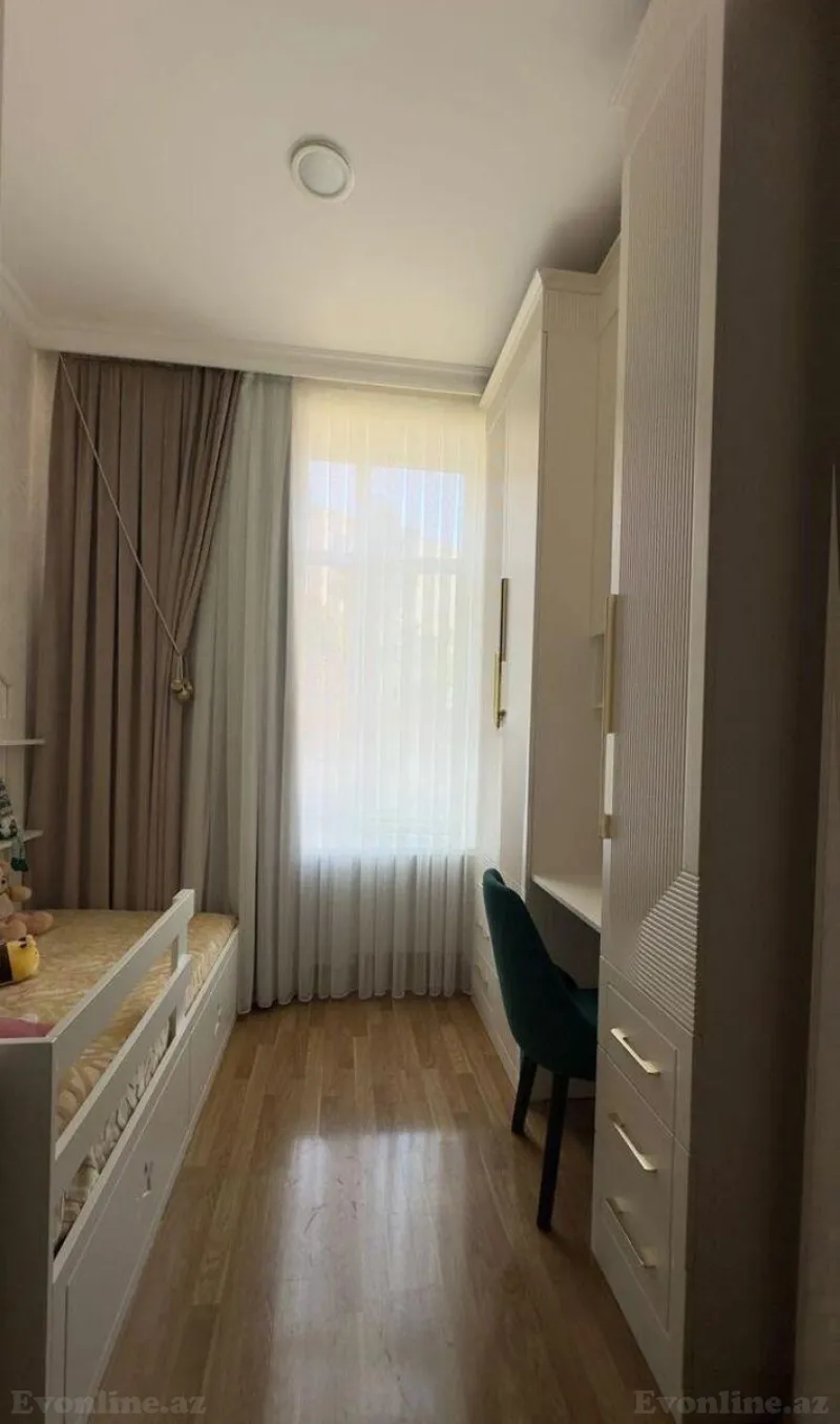 Satılır 3 otaqlı Mənzil Köhnə tikili 70 m² İçərişəhər m. - şəkil 16