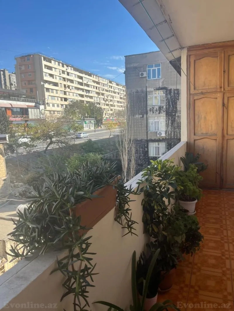 Satılır 3 otaqlı Mənzil Köhnə tikili 75 m² Həzi Aslanov - şəkil 18
