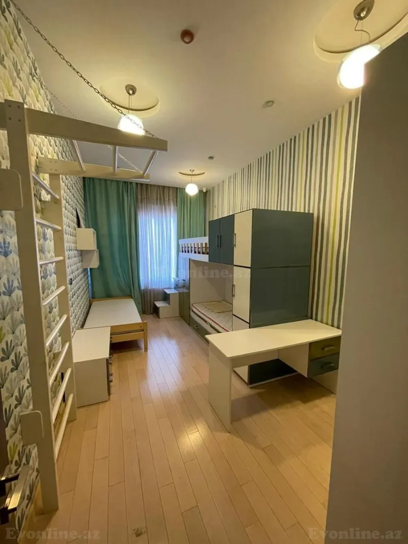 Kirayə verilir 3 otaqlı Mənzil Yeni tikili 140 m² 28 May m. - şəkil 8