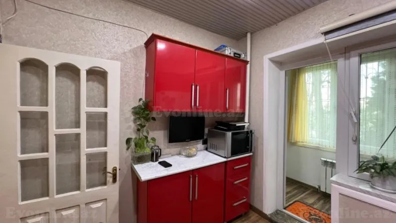 Satılır 2 otaqlı Mənzil Köhnə tikili 60 m² Xətai r. - şəkil 13