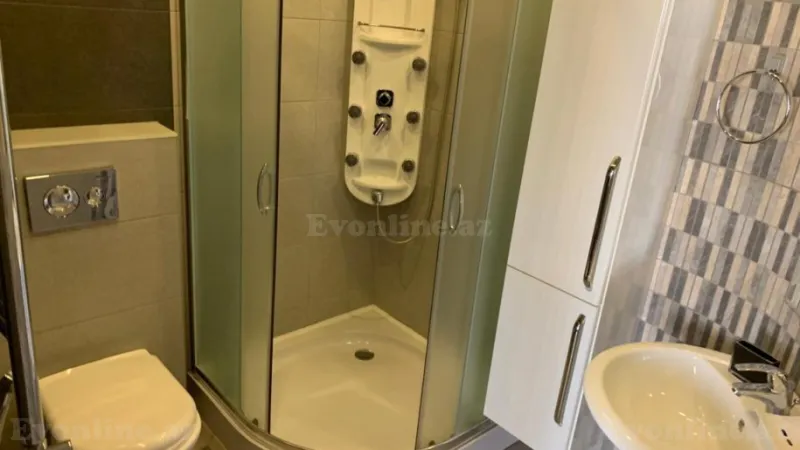 Satılır 3 otaqlı Mənzil Yeni tikili 130 m² 8 Noyabr m. - şəkil 15