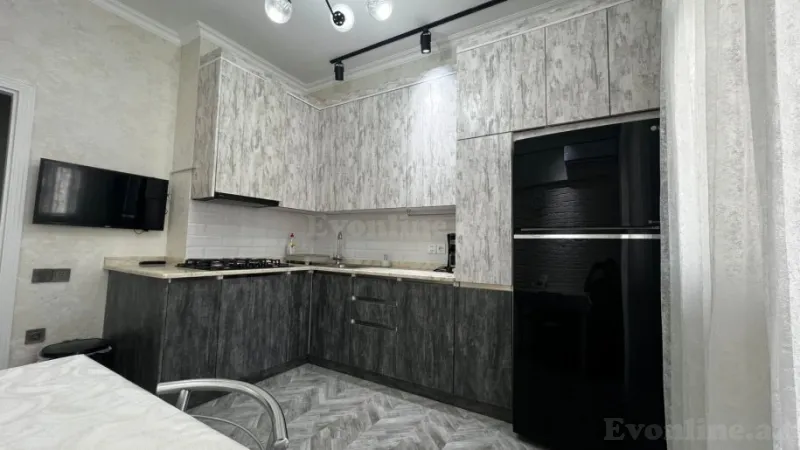 Kirayə verilir 3 otaqlı Mənzil Yeni tikili 120 m² Xətai m. - şəkil 12