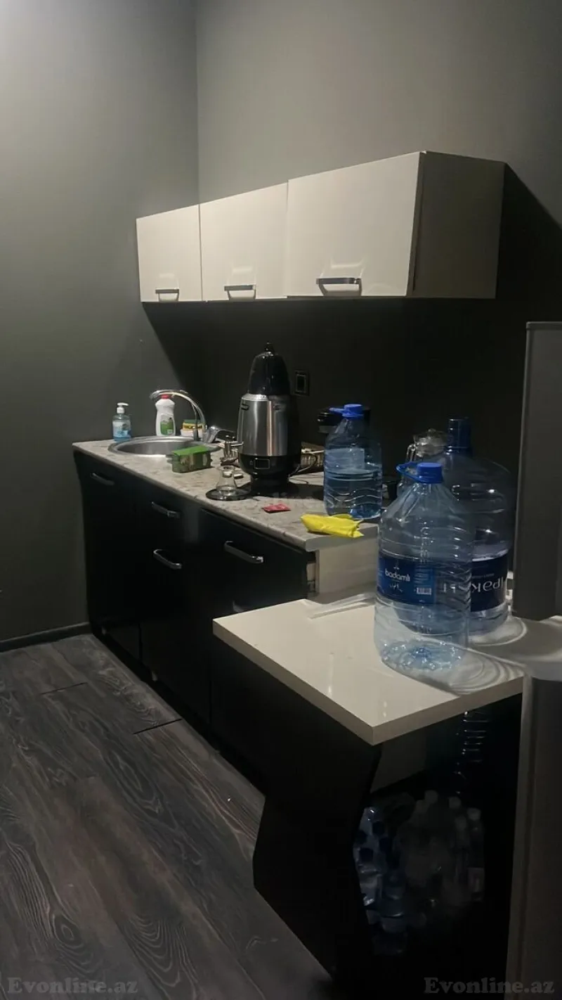 Kirayə verilir Ofis 130 m² Azadlıq prospekti m. - şəkil 4