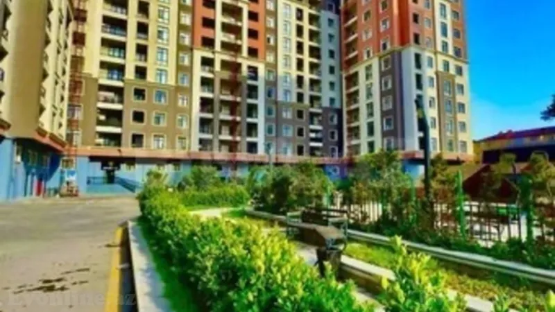 Satılır 2 otaqlı Mənzil Yeni tikili 77 m² Qara Qarayev m. - şəkil 2