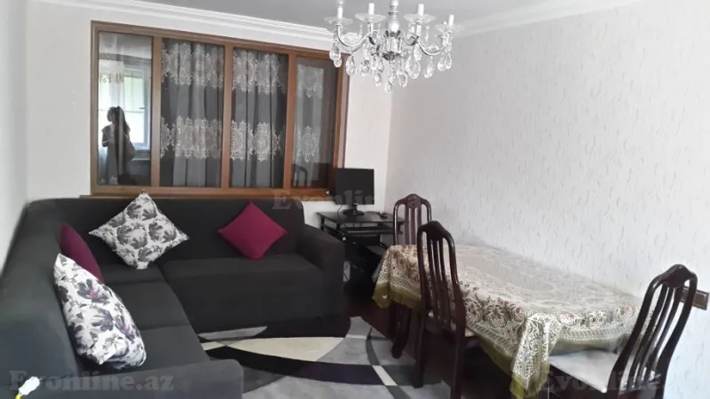 Satılır 2 otaqlı Mənzil Köhnə tikili 90 m² Gəncə - şəkil 8