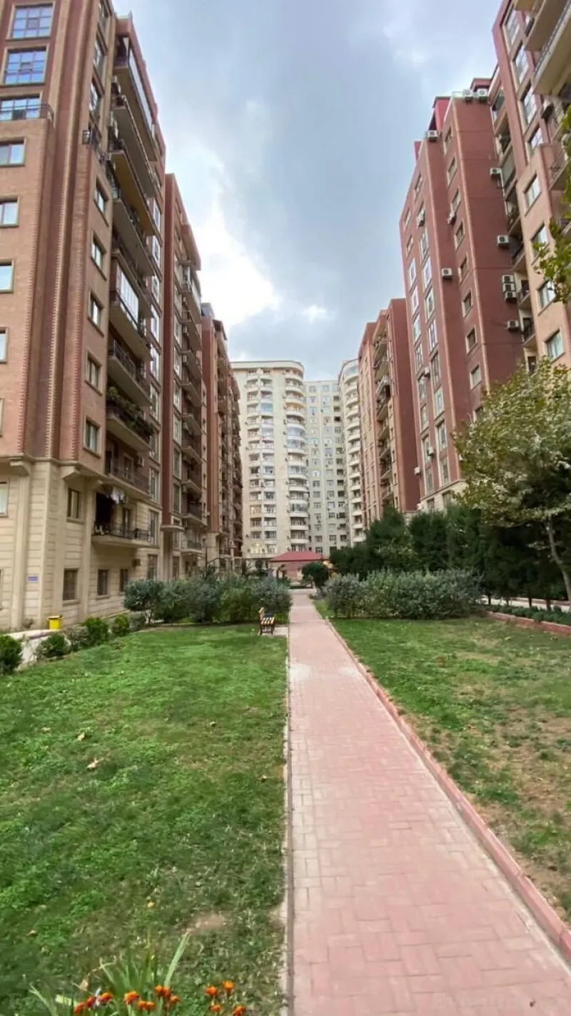 Satılır 3 otaqlı Mənzil Yeni tikili 165 m² Nəriman Nərimanov m. - şəkil 3