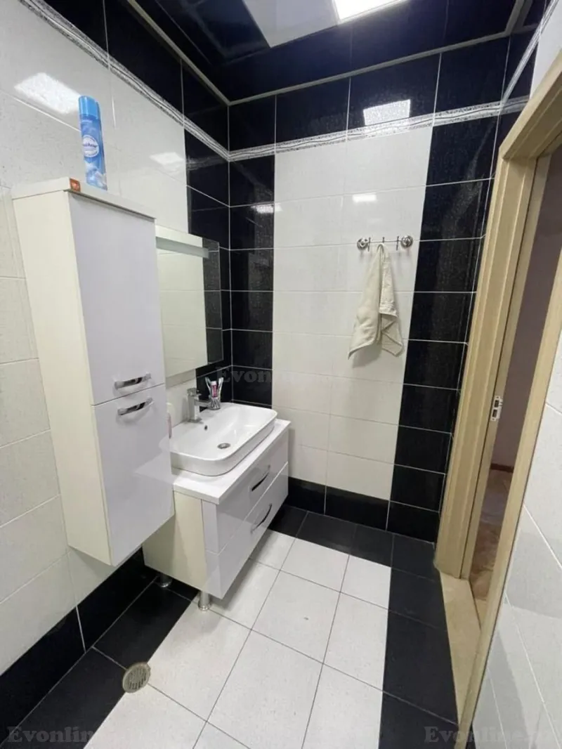 Satılır 3 otaqlı Mənzil Yeni tikili 165 m² Nəriman Nərimanov m. - şəkil 18