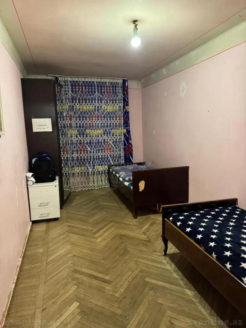 Satılır 3 otaqlı Mənzil Köhnə tikili 65 m² İnşaatçılar m. - şəkil 4