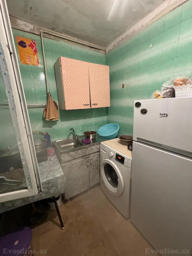 Satılır 3 otaqlı Mənzil Köhnə tikili 65 m² İnşaatçılar m. - şəkil 7