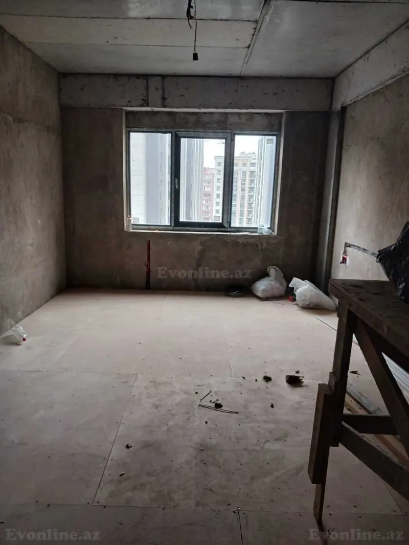 Satılır 4 otaqlı Mənzil Yeni tikili 200 m² Xətai m. - şəkil 2