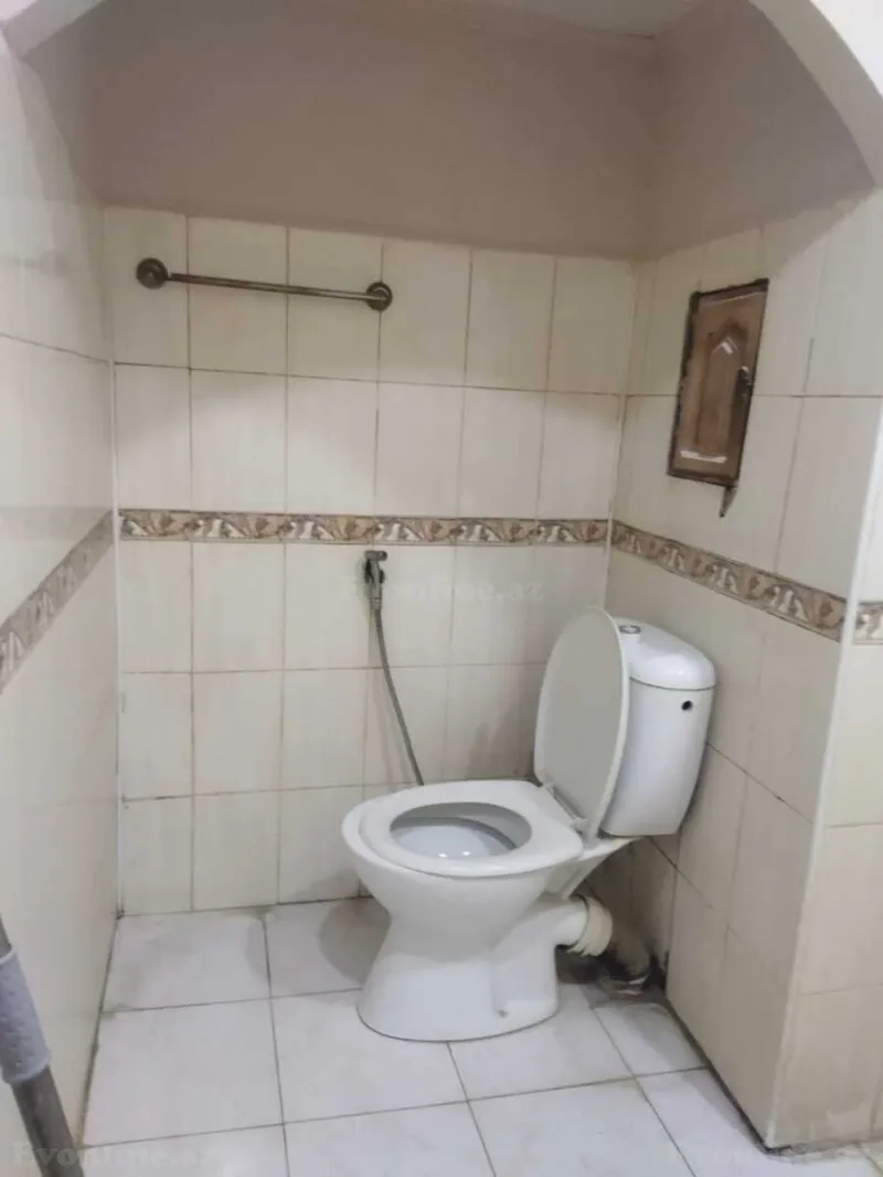 Kirayə verilir 2 otaqlı Mənzil Köhnə tikili 50 m² 4-cü mikrorayon - şəkil 3