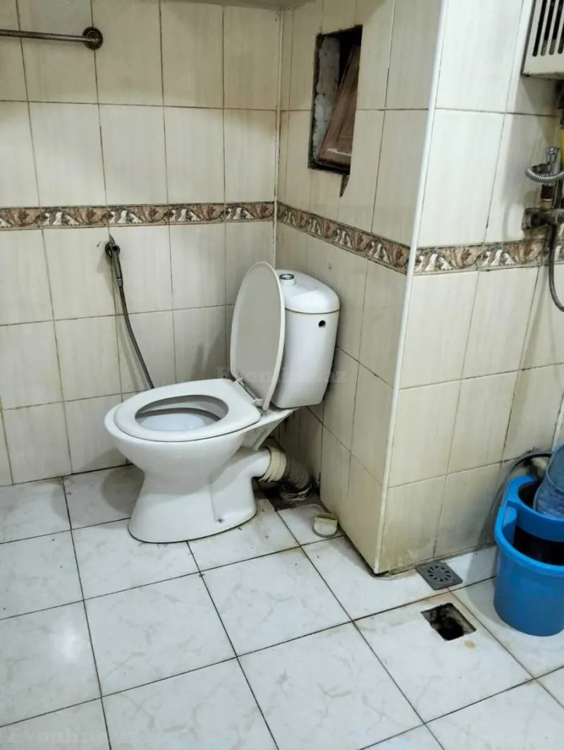 Kirayə verilir 2 otaqlı Mənzil Köhnə tikili 50 m² 4-cü mikrorayon - şəkil 4