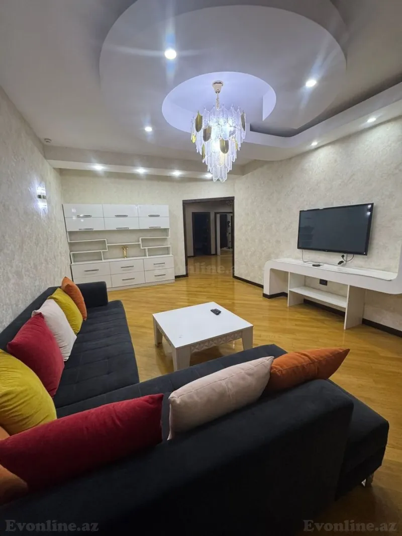 Kirayə verilir 3 otaqlı Mənzil Yeni tikili 170 m² Nizami m. - şəkil 3