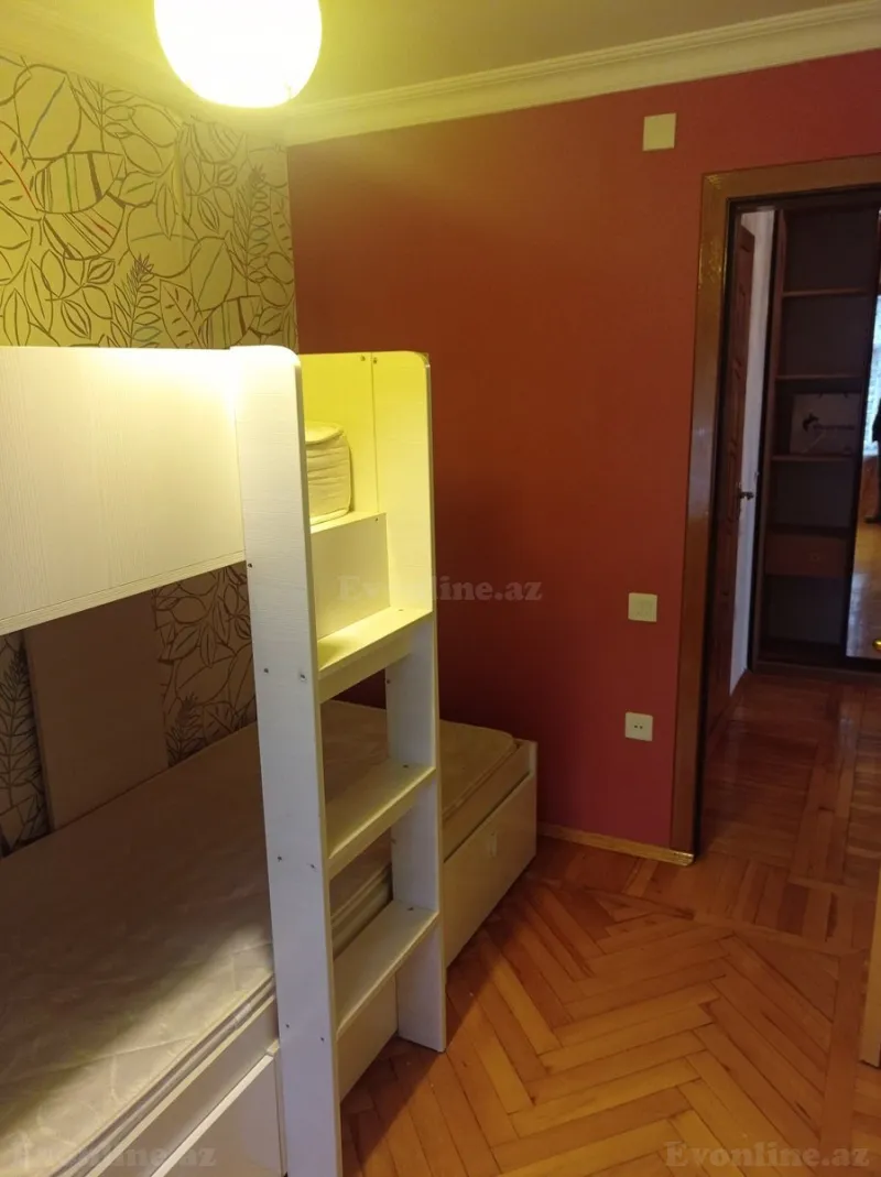 Kirayə verilir 3 otaqlı Mənzil Köhnə tikili 85 m² 20 Yanvar m. - şəkil 6