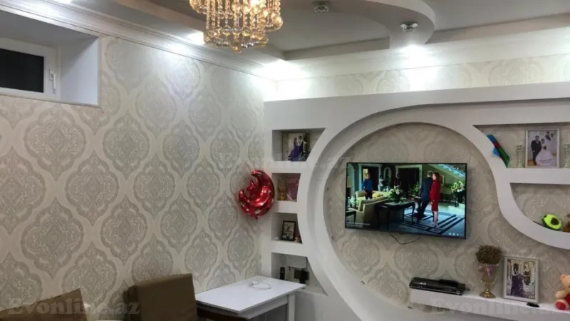 Satılır 3 otaqlı Mənzil Köhnə tikili 75 m² Nizami m. - şəkil 2