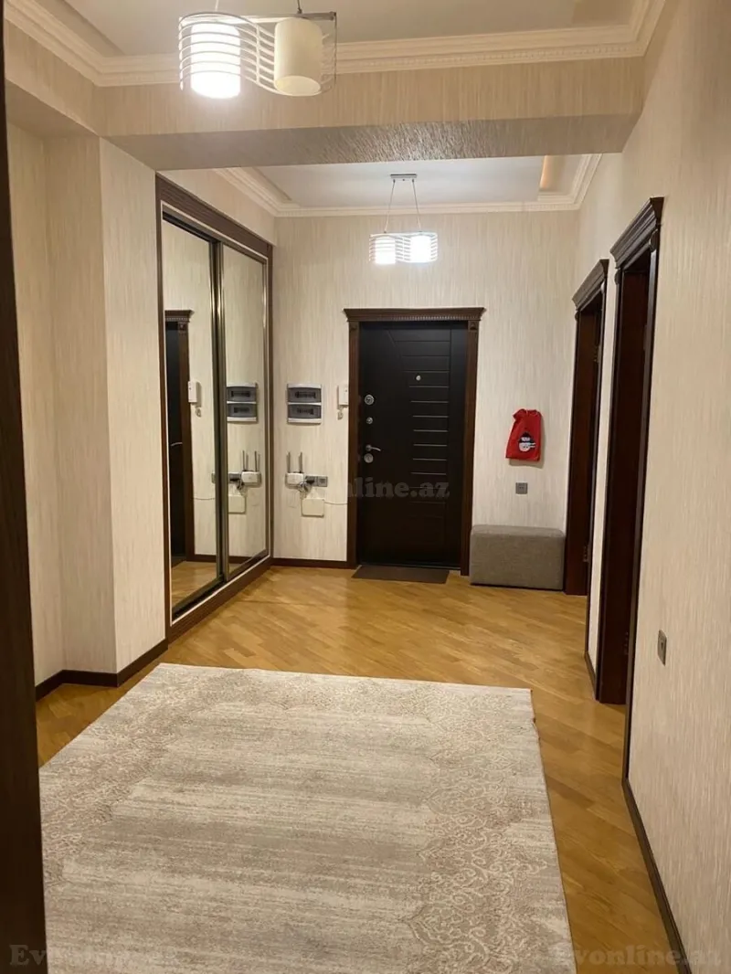 Satılır 2 otaqlı Mənzil Yeni tikili 118 m² 28 May m. - şəkil 5