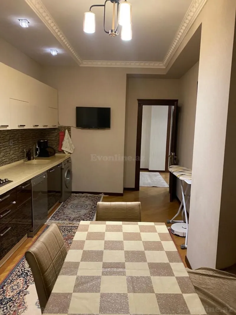 Satılır 2 otaqlı Mənzil Yeni tikili 118 m² 28 May m. - şəkil 6