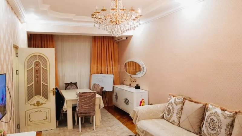 3 otaqlı Mənzil 74 m² Masazır Satılır