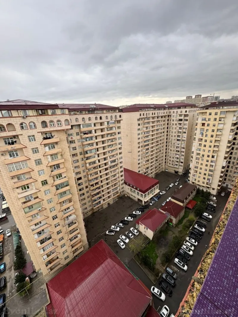 2 otaqlı Mənzil 70 m² Həzi Aslanov m. Satılır