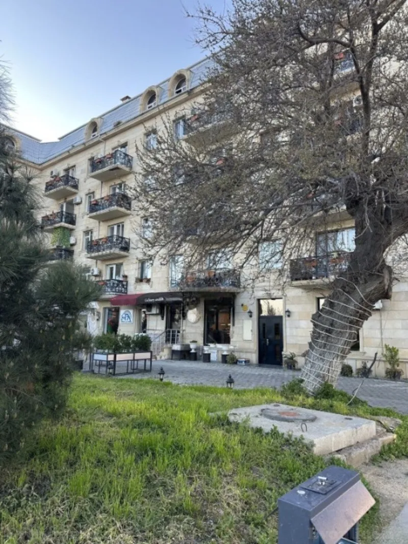 Kirayə verilir 2 otaqlı Mənzil Köhnə tikili 60 m² Xətai m. - şəkil 2