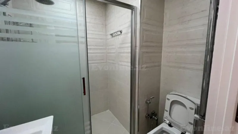 Satılır 3 otaqlı Mənzil Yeni tikili 67 m² Qara Qarayev m. - şəkil 6