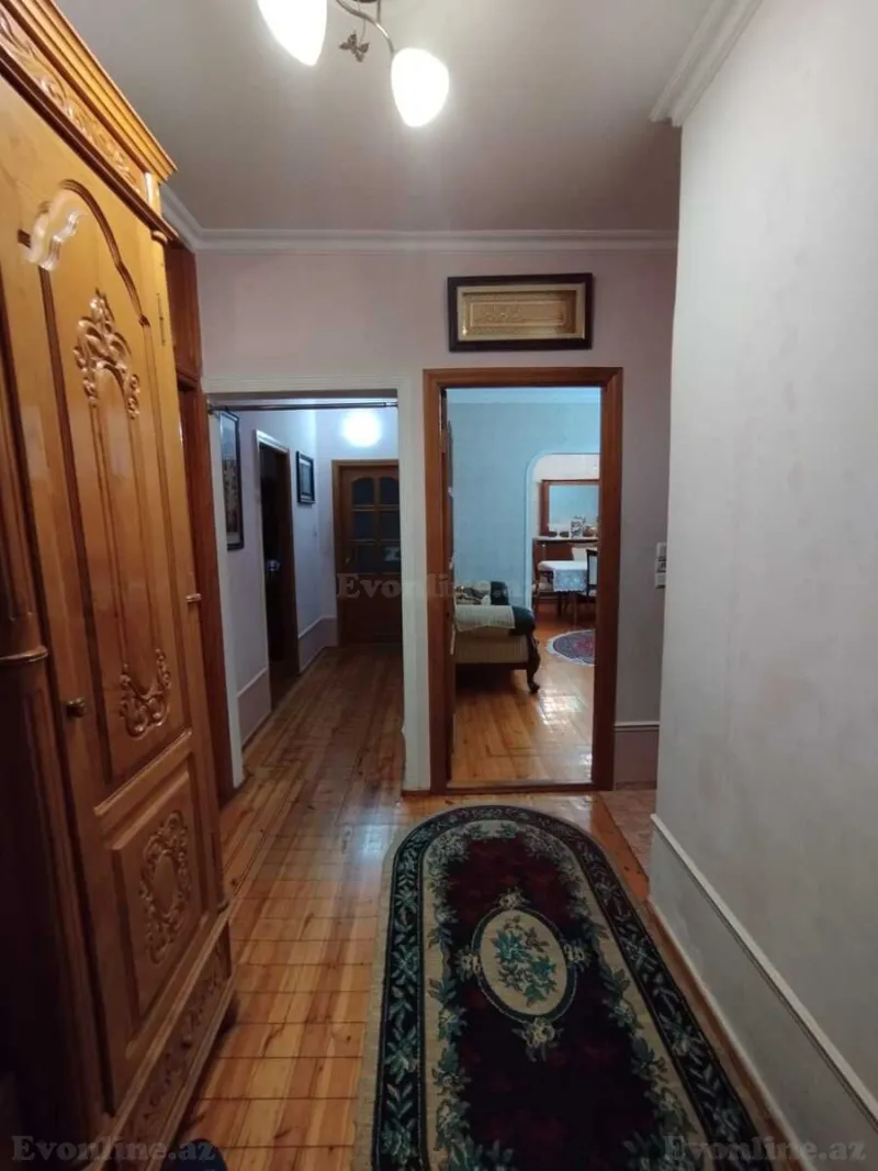 Satılır 5 otaqlı Mənzil Köhnə tikili 125 m² 4-cü mikrorayon - şəkil 9