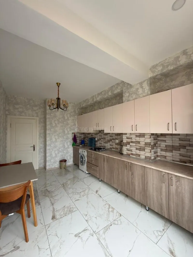 Satılır 4 otaqlı Mənzil Yeni tikili 160 m² Gənclik m. - şəkil 13