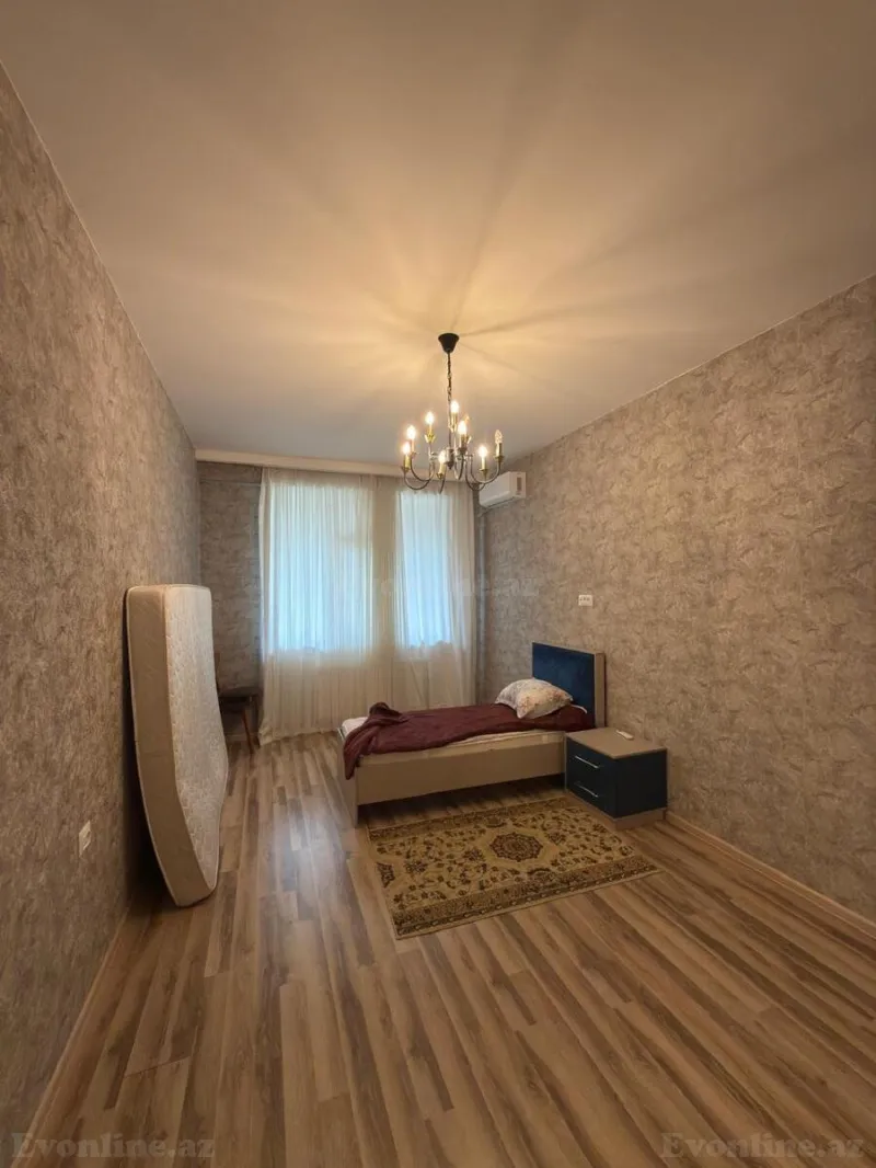 Satılır 4 otaqlı Mənzil Yeni tikili 160 m² Gənclik m. - şəkil 14