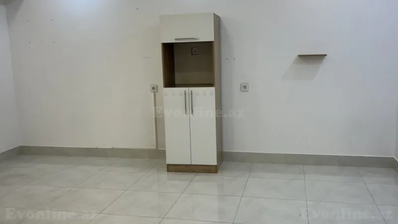 Kirayə verilir Ofis 40 m² İçərişəhər m.