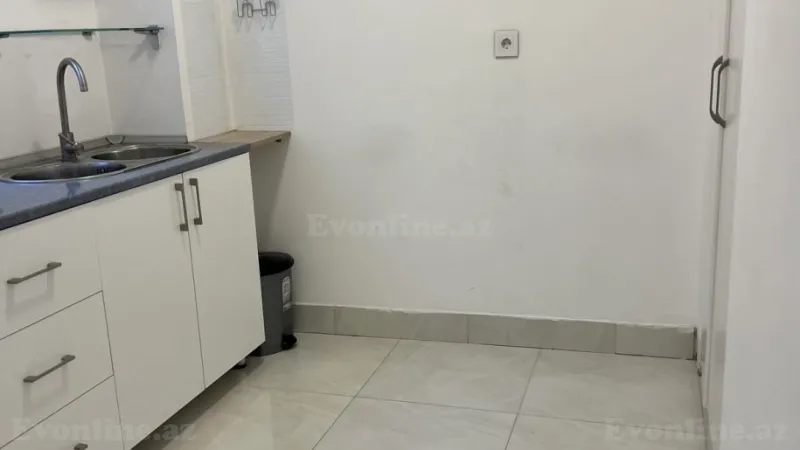 Kirayə verilir Ofis 40 m² İçərişəhər m. - şəkil 2