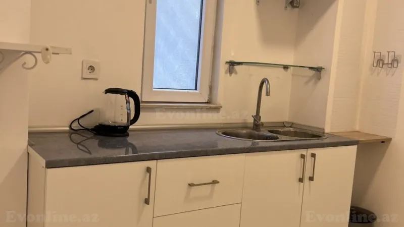 Kirayə verilir Ofis 40 m² İçərişəhər m. - şəkil 3