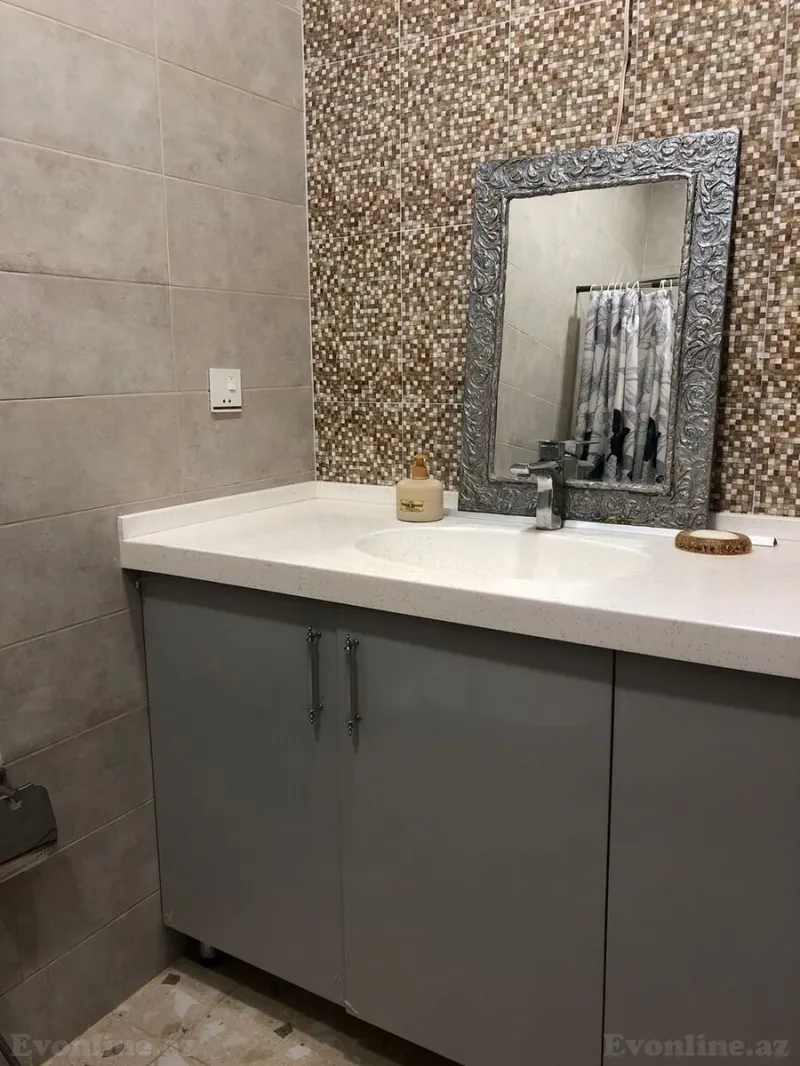 Satılır 2 otaqlı Mənzil Yeni tikili 65 m² Nəsimi r. - şəkil 6