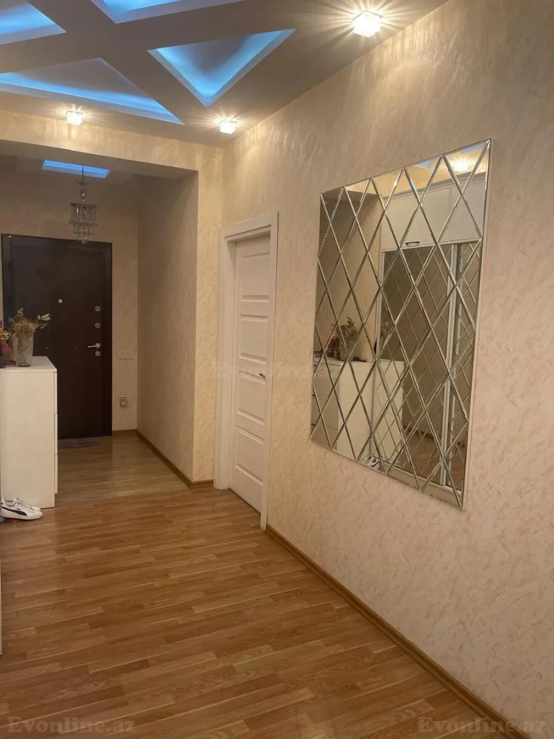 Satılır 3 otaqlı Mənzil Yeni tikili 107 m² 20 Yanvar m. - şəkil 10