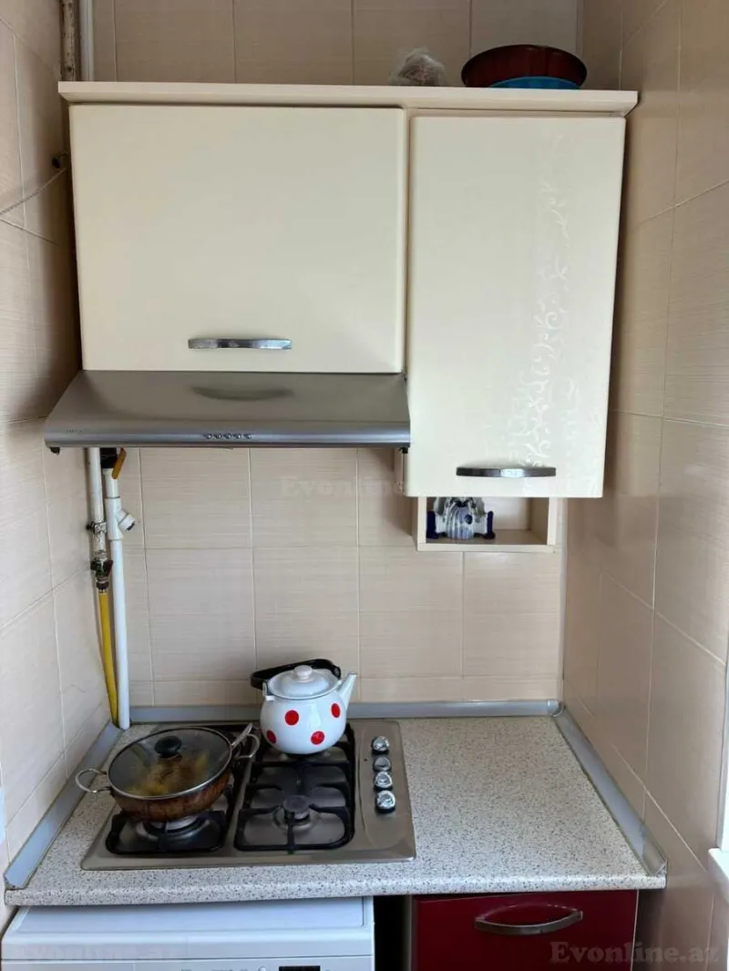 Satılır 3 otaqlı Mənzil Köhnə tikili 70 m² Əhmədli - şəkil 13