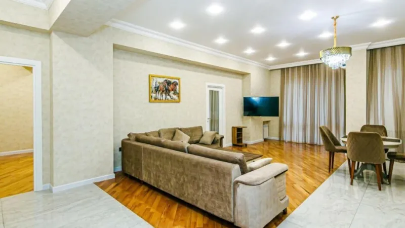 Kirayə verilir 3 otaqlı Mənzil Yeni tikili 96 m² Sahil m. - şəkil 5