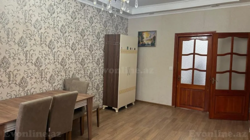 Satılır 2 otaqlı Mənzil Köhnə tikili 55 m² 7-ci mikrorayon - şəkil 6