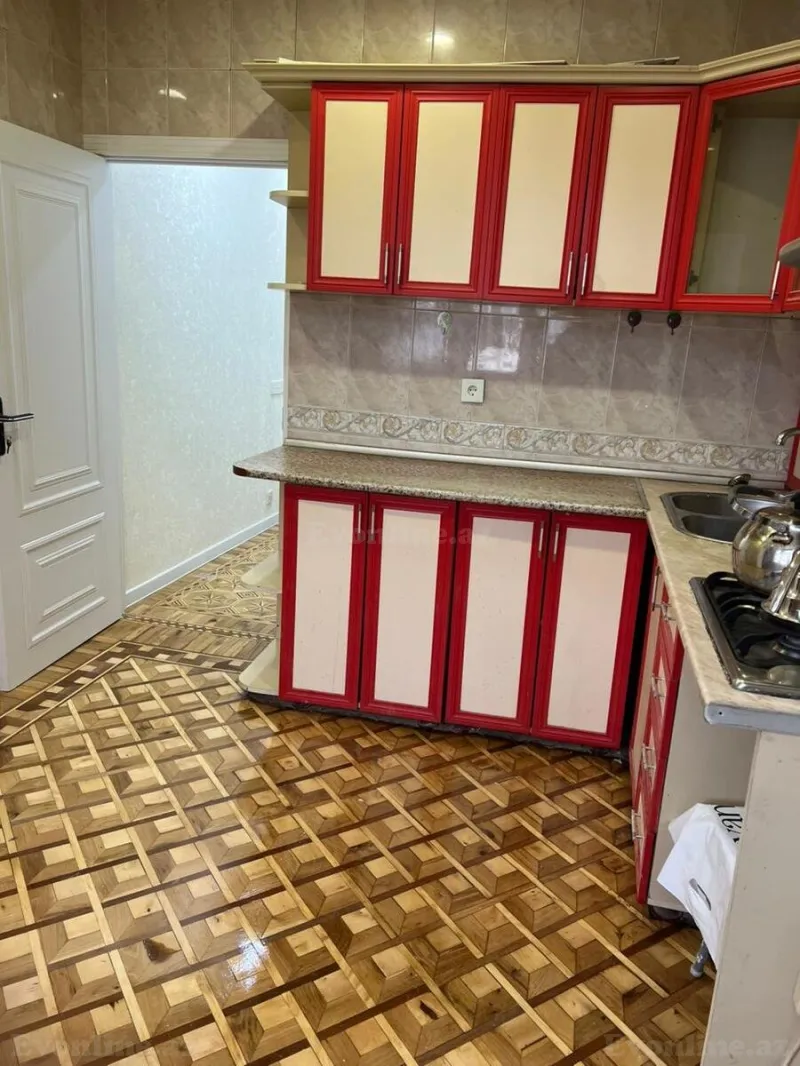 Satılır 4 otaqlı Mənzil Köhnə tikili 105 m² Əhmədli - şəkil 7