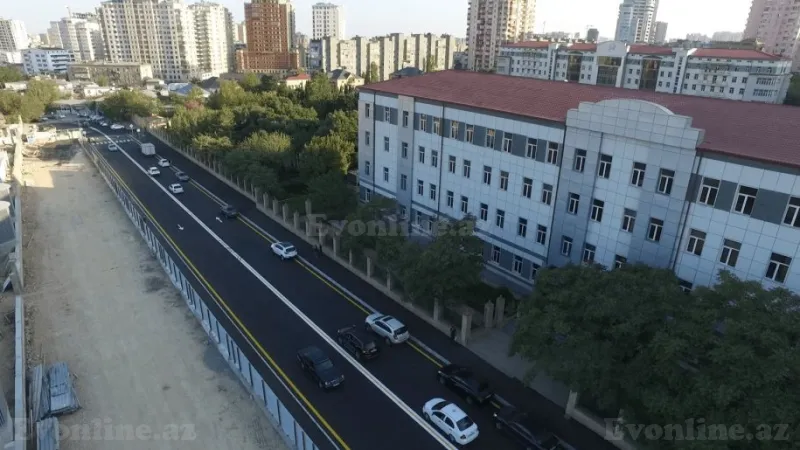 Torpaq 8 Noyabr m. Satılır