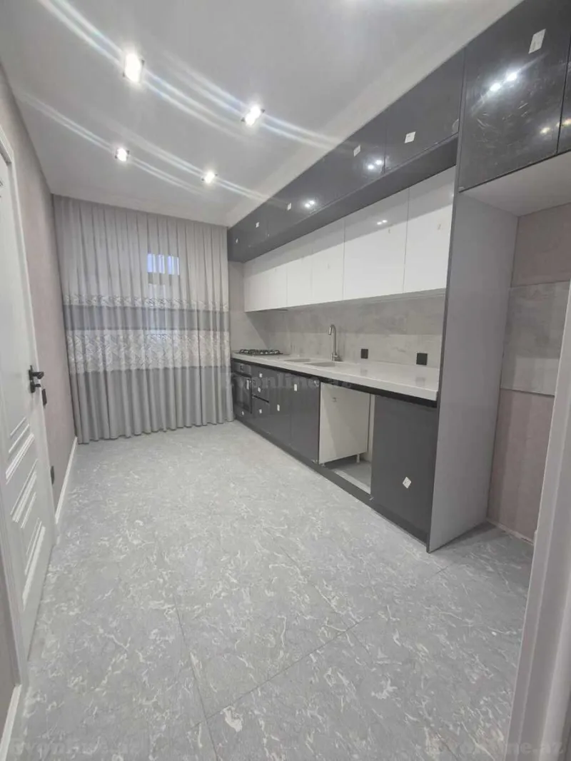 3 otaqlı Mənzil 85 m² Gənclik m. Satılır