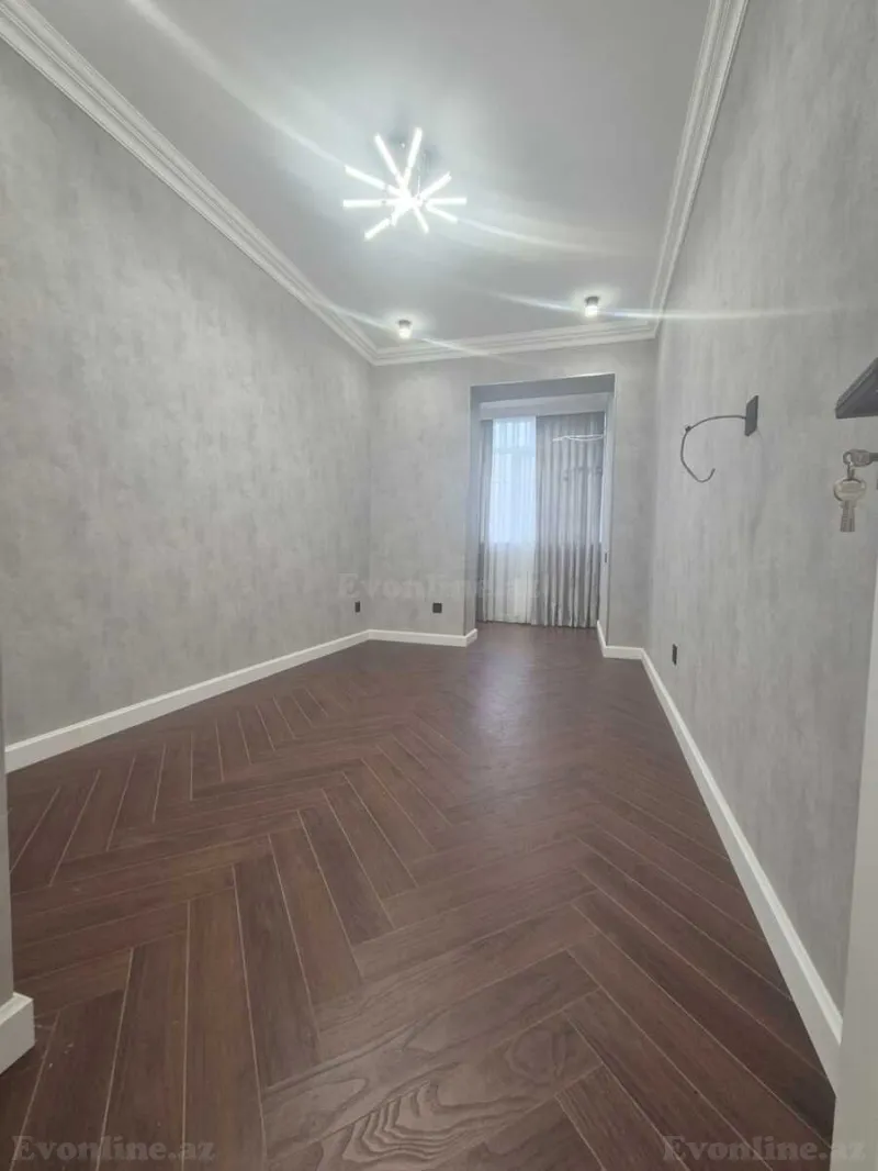 Satılır 3 otaqlı Mənzil Köhnə tikili 85 m² Gənclik m. - şəkil 3