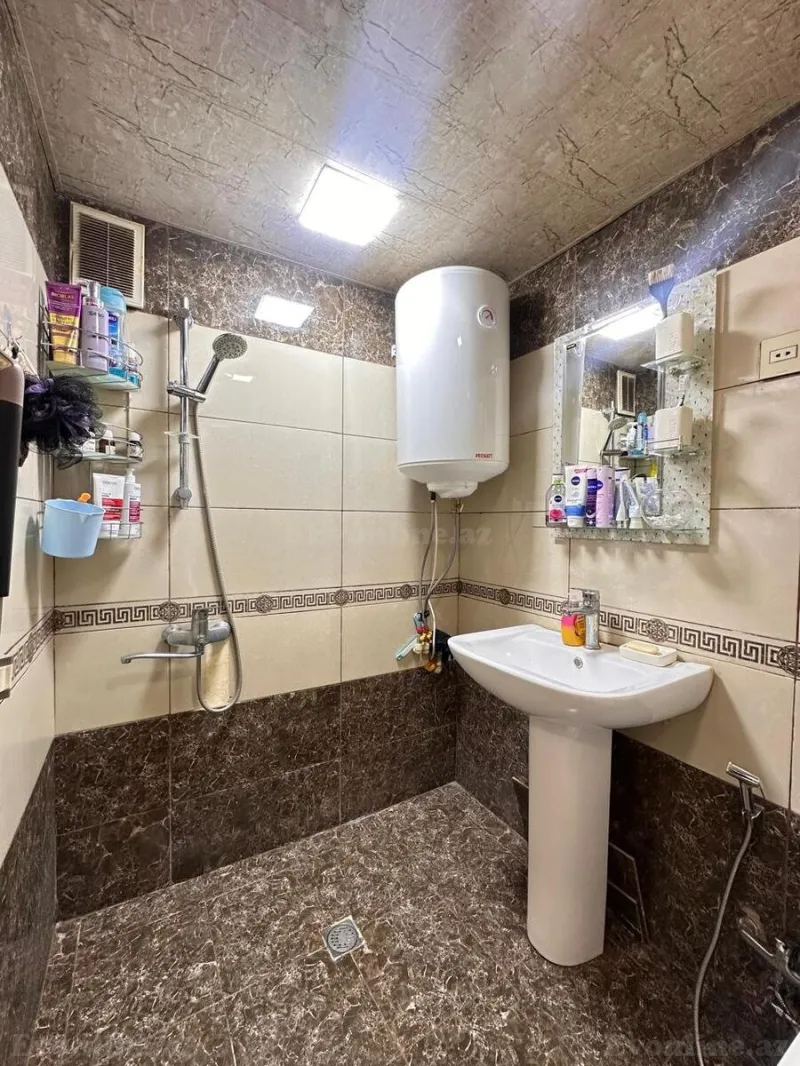 Satılır 1 otaqlı Mənzil Köhnə tikili 36 m² Xalqlar Dostluğu m. - şəkil 10