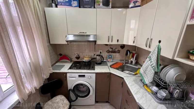 Satılır 1 otaqlı Mənzil Köhnə tikili 36 m² Xalqlar Dostluğu m. - şəkil 12