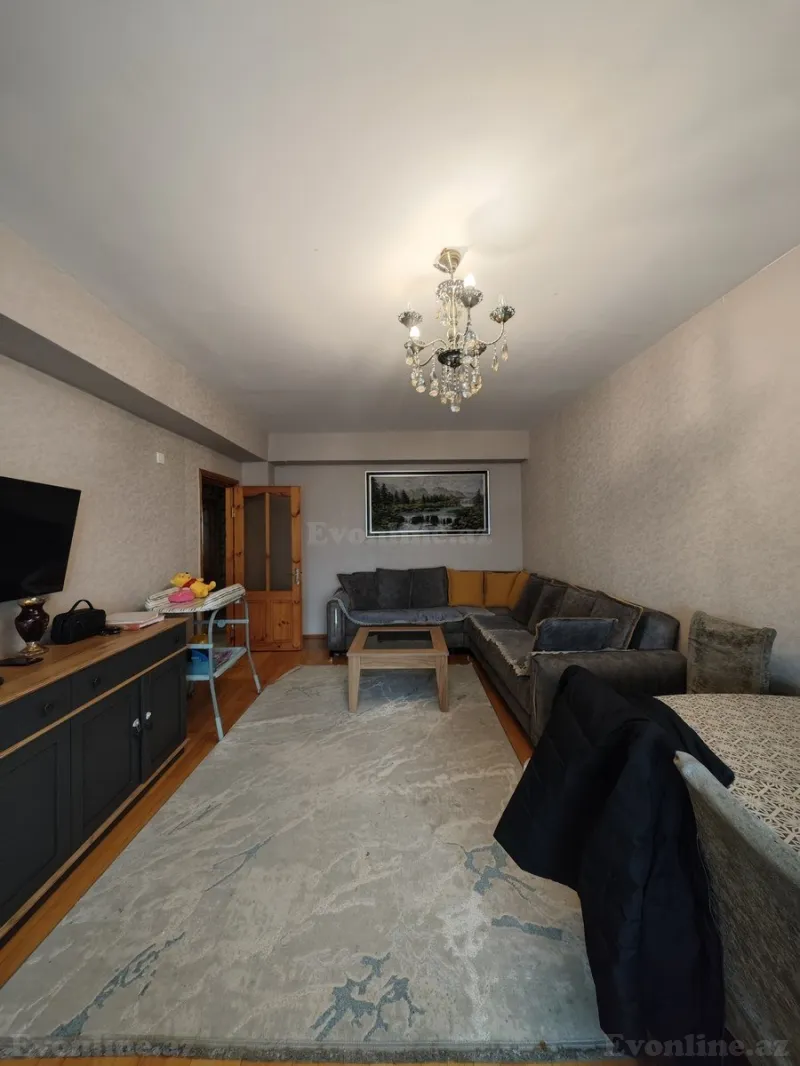 3 otaqlı Mənzil 100 m² Qaraçuxur Satılır