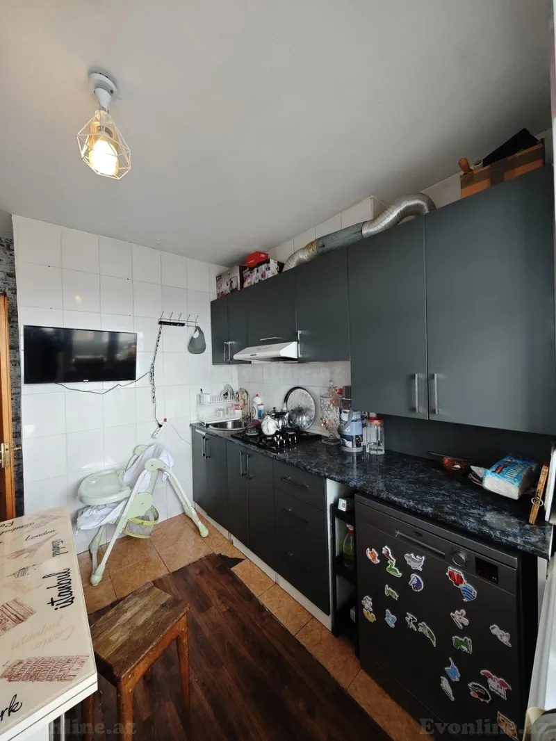 Satılır 3 otaqlı Mənzil Köhnə tikili 100 m² Qaraçuxur - şəkil 17