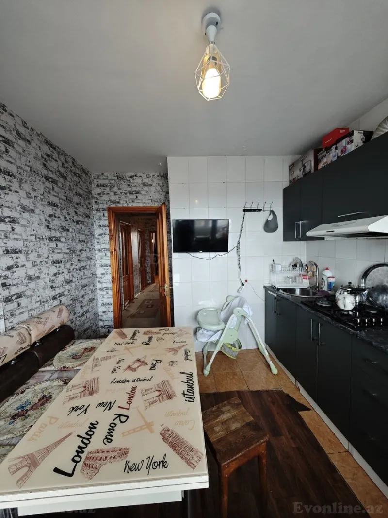 Satılır 3 otaqlı Mənzil Köhnə tikili 100 m² Qaraçuxur - şəkil 18