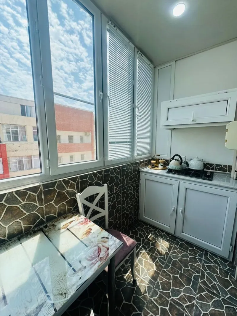 Satılır 4 otaqlı Mənzil Yeni tikili 150 m² Neftçilər m. - şəkil 16